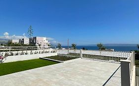 Royal Lux Residence